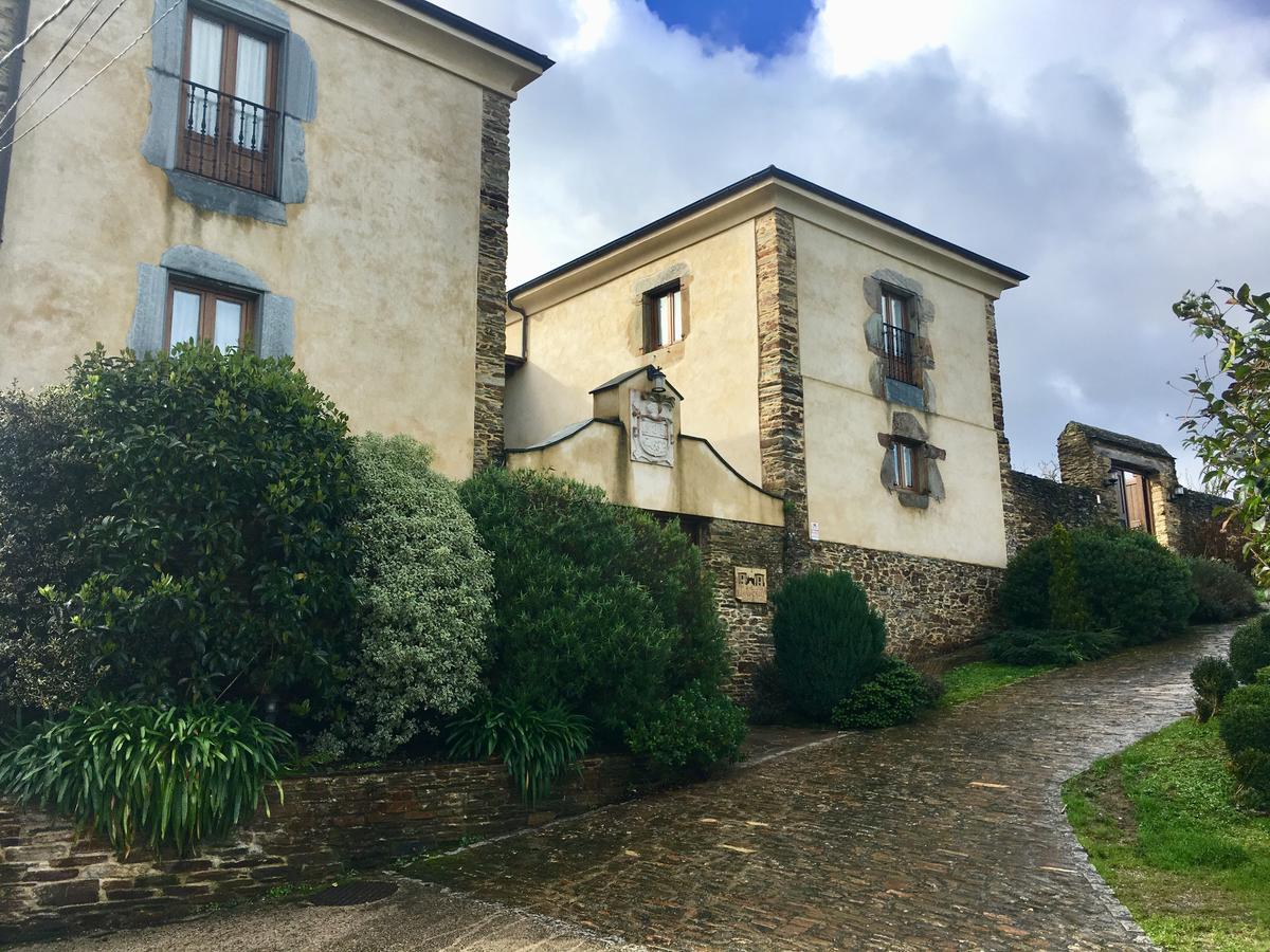 Hotel Rural Casona Trabadelo Vegadeo Kültér fotó