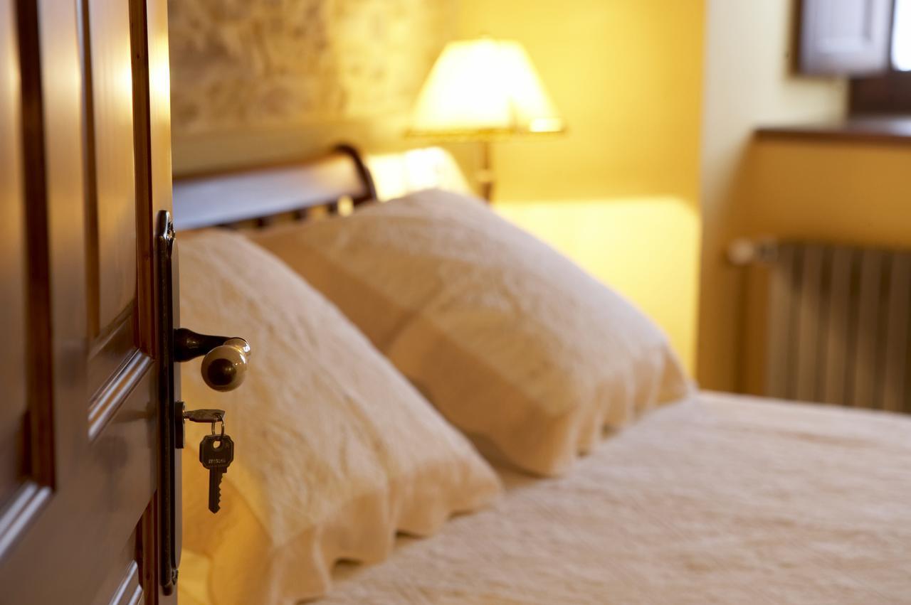 Hotel Rural Casona Trabadelo Vegadeo Kültér fotó