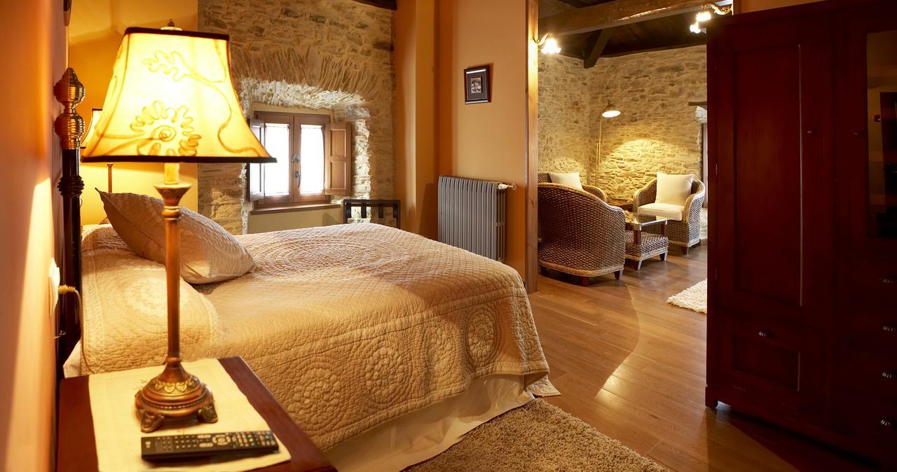 Hotel Rural Casona Trabadelo Vegadeo Kültér fotó