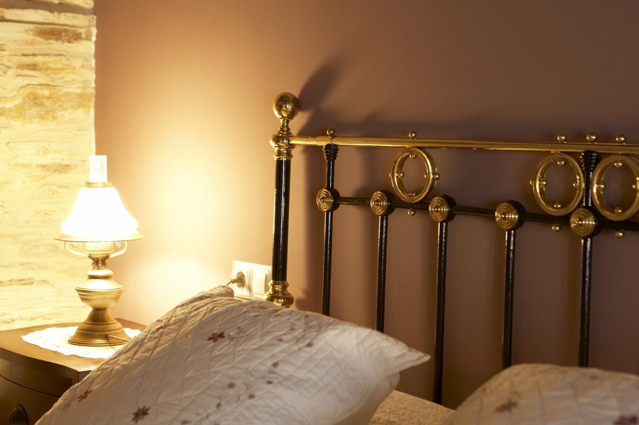Hotel Rural Casona Trabadelo Vegadeo Kültér fotó