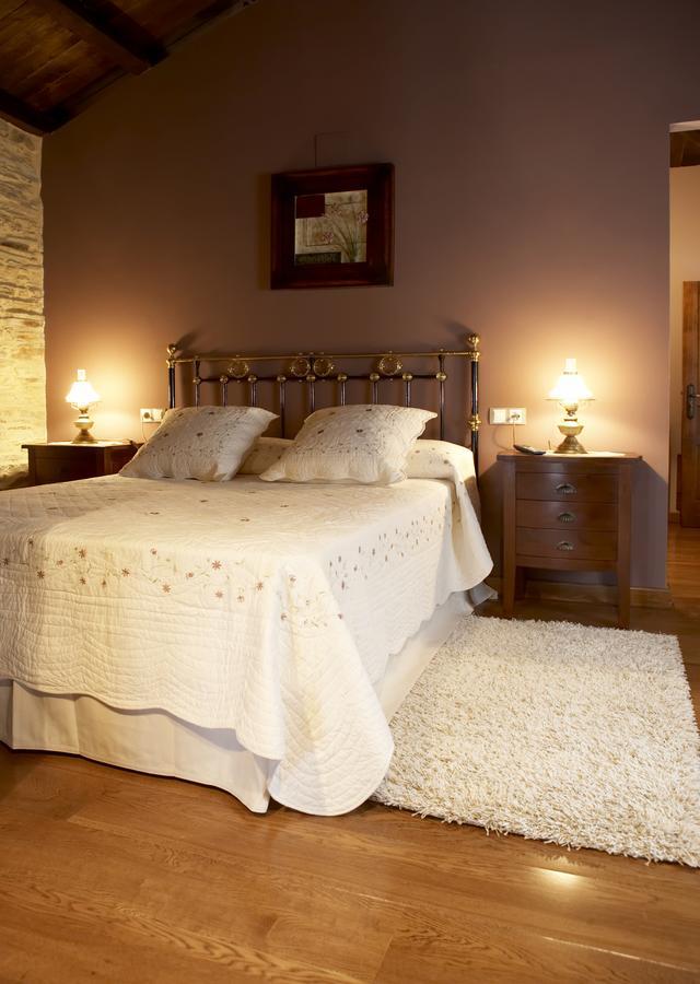 Hotel Rural Casona Trabadelo Vegadeo Kültér fotó