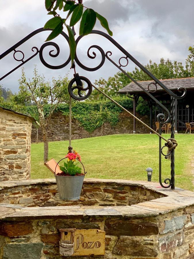 Hotel Rural Casona Trabadelo Vegadeo Kültér fotó